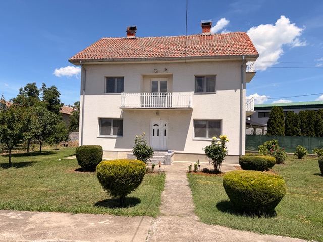 Kuća u Prahovu, Rimska 5